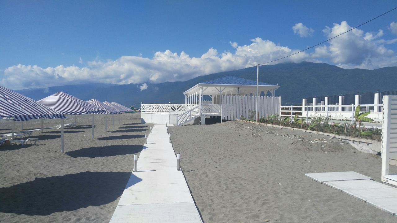 Hotel Paradise Beach Alakhadze Екстериор снимка