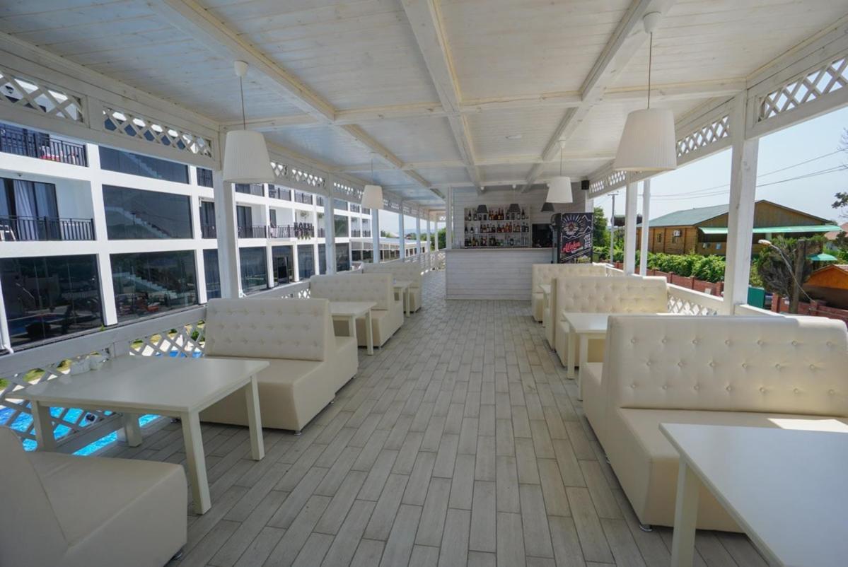 Hotel Paradise Beach Alakhadze Екстериор снимка